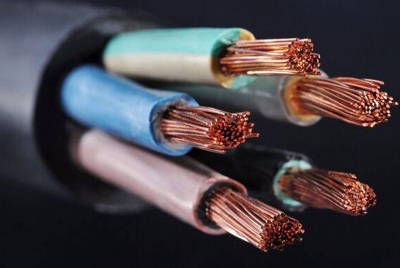 金聯(lián)宇線纜廠提醒國標(biāo)電線電纜需要注意哪些事項(xiàng)？.jpg
